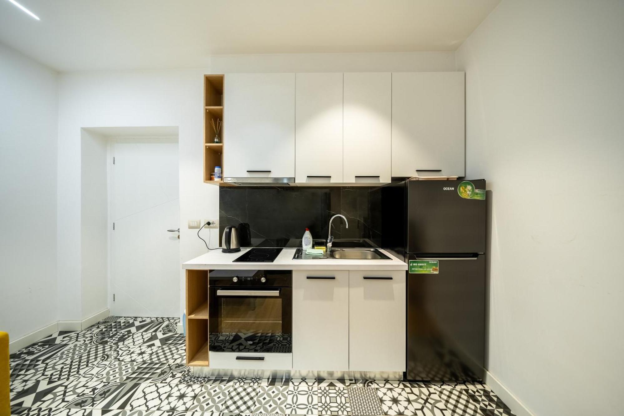 Cosy Urban Central Apartment Tirana Buitenkant foto